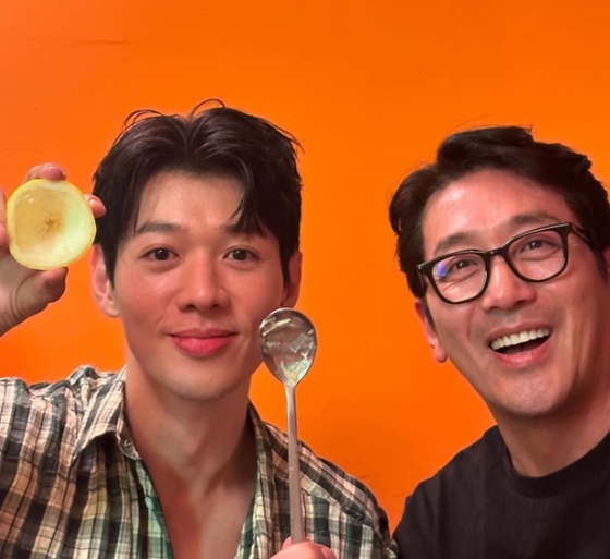 문유강 하정우/사진=하정우 SNS