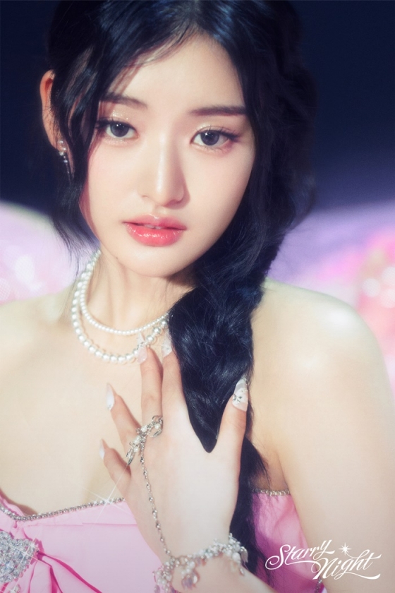 피프티 피프티 아테나