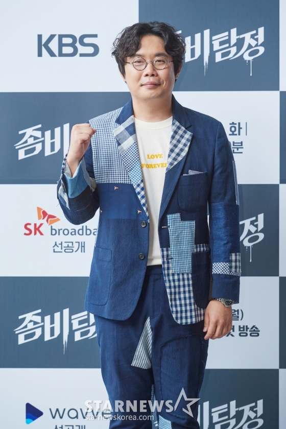 배우 안세하가 17일 오후 온라인으로 진행된 KBS 2TV 월화 드라마 '좀비탐정' 제작발표회에 참석해 포즈를 취하고 있다. '좀비탐정'은 부활 2년 차 좀비가 탐정이 돼 자신의 과거를 찾기 위해 고군분투하는 휴먼 코미디로 오는 21일 첫 방송된다. / 사진제공=KBS