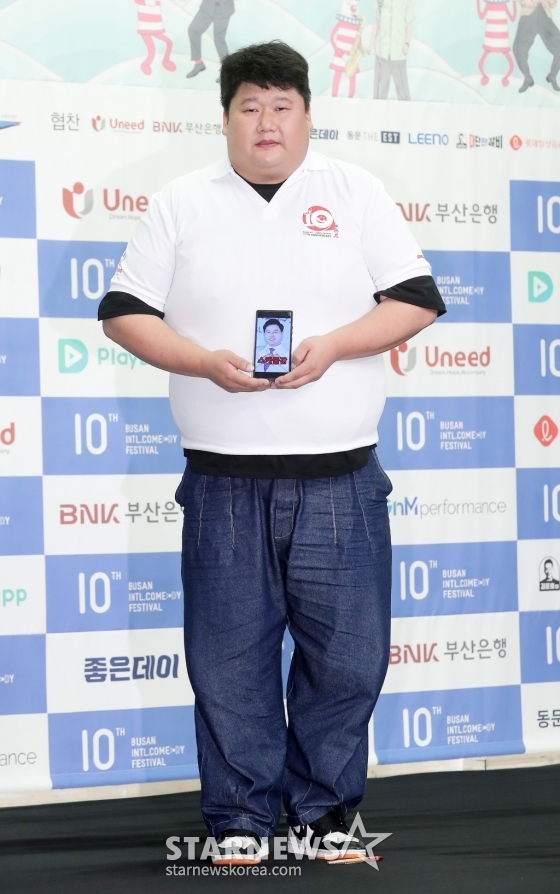 개그맨 김태원이 3일 오전 서울 마포구 상암동 스탠포드 서울에서 진행된 '제10회 부산 국제 코미디 페스티벌(BICF)'(이하 부코페) 기자회견에 참석해 인사말을 하고 있다. '제10회 부코페'는 오는 19일부터 28일까지 열흘간 부산 전역에서 진행된다. 2022.08.03