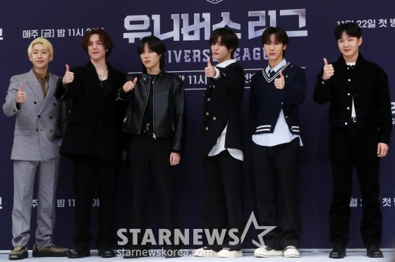 가수 박재범, 유겸, 프로듀서 엘 캐피탄, 웨이션 브이 양양, 텐, 가수 이창섭이 19일 오전 서울 양천구 목동 SBS사옥에서 진행된 글로벌 보이 그룹 오디션 프로그램 '유니버스 리그' 제작발표회에 참석해 포즈를 취하고 있다. '유니버스 리그'는 단 하나의 프리즘 컵을 차지하기 위해 경쟁하는 리그전 형식의 오디션이다. 2024.11.19 /사진=김창현 chmt@