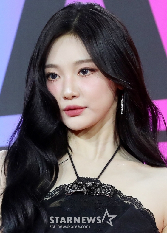 에스파 닝닝이 30일 오후 인천 중구 인스파이어 아레나에서 진행된 'MMA 2024'(제16회 멜론 뮤직어워드) 레드카펫 행사에 참석해 포즈를 취하고 있다. 2024.11.30 /사진=김창현 chmt@