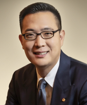 김동선 한화갤러리아 미래비전총괄, 부사장