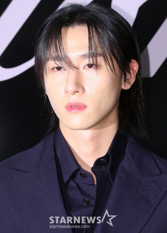 몬스타엑스 아이엠이 28일 오후 서울 중구 신라호텔에서 진행된 부티끄 브랜드 브리오니 포토콜 행사에 참석해 포즈를 취하고 있다. 2024.03.28 /사진=김창현