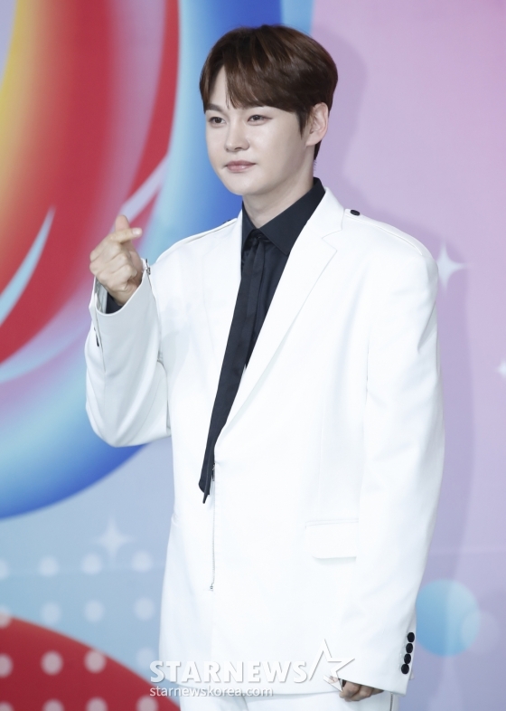 (서울=뉴스1) 권현진 기자 = 가수 박서진이 12일 오후 서울 마포구 상암동 SBS 프리즘타워에서 열린 '트롯뮤직어워즈 2024' 레드카펫 행사에서 포즈를 취하고 있다. 2024.4.12/뉴스1 Copyright (C) 뉴스1. All rights reserved. 무단 전재 및 재배포, AI학습 이용 금지. /사진=(서울=뉴스1) 권현진 기자