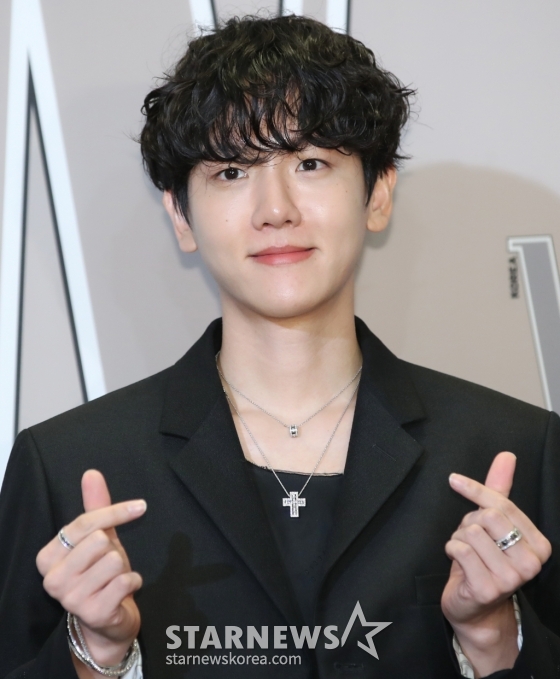 (서울=뉴스1) 권현진 기자 = 엑소 백현이 14일 서울 광화문 한 호텔에서 열린 자선행사에 참석해 포즈를 취하고 있다. 2024.10.14/뉴스1 Copyright (C) 뉴스1. All rights reserved. 무단 전재 및 재배포, AI학습 이용 금지. /사진=(서울=뉴스1) 권현진 기자