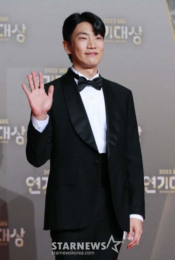 배우 고상호가 29일 오후 서울 상암동 SBS 프리즘센터에서 진행된 2023 SBS 연기대상 포토월 행사에 참석해 포즈를 취하고 있다. /2023.12.29 /사진=이동훈