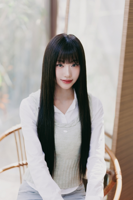 이즈나 최정은 /사진=웨이크원