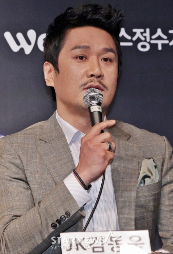 20일 오전 서울 영등포동 타임스퀘어 엠펍에서 열린 케이블채널 tvN '슈퍼디바 2012' 제작보고회 '슈퍼디바 2012'는 그 동안 일반인 오디션 프로그램에서 시도되지 않았던 '토너먼트 방식'의 오디션으로 오는 23일 첫방송 예정이다. /사진=박용훈 인턴기자 yh01@