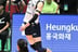 '육서영 17점' 기업은행, KOVO컵 '준우승팀' 정관장 3-1 격파... 조별리그 첫 경기 승