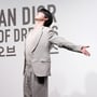 1번째 이미지