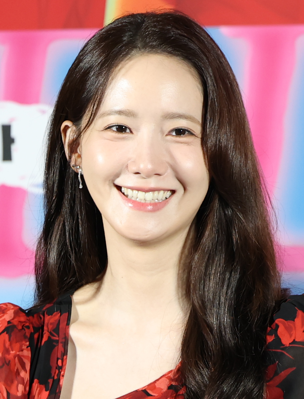 (서울=뉴스1) 권현진 기자 = 배우 안보현이 9일 서울 용산구 CGV용산아이파크몰에서 열린 영화 '악마가 이사왔다‘(감독 이상근) 제작보고회에 참석해 미소를 짓고 있다. '악마가 이사왔다'는 새벽마다 악마로 깨어나는 선지(임윤아 분)를 감시하는 기상천외한 아르바이트를 하게 된 청년 백수 길구(안보현 분)의 영혼 탈탈 털리는 이야기를 담은 악마 들린 코미디다. 2025.7.9/뉴스1 Copyright © 뉴스1. All rights reserved. 무단 전재 및 재배포, AI학습 이용 금지. /사진=(서울=뉴스1) 권현진 기자