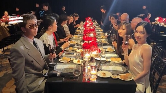 /사진=W코리아 공식 계정