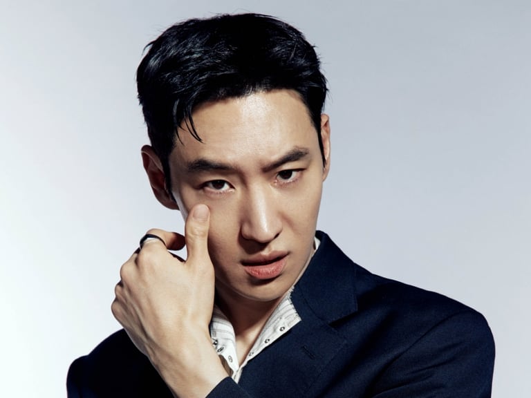 이제훈 '완벽 카리스마'