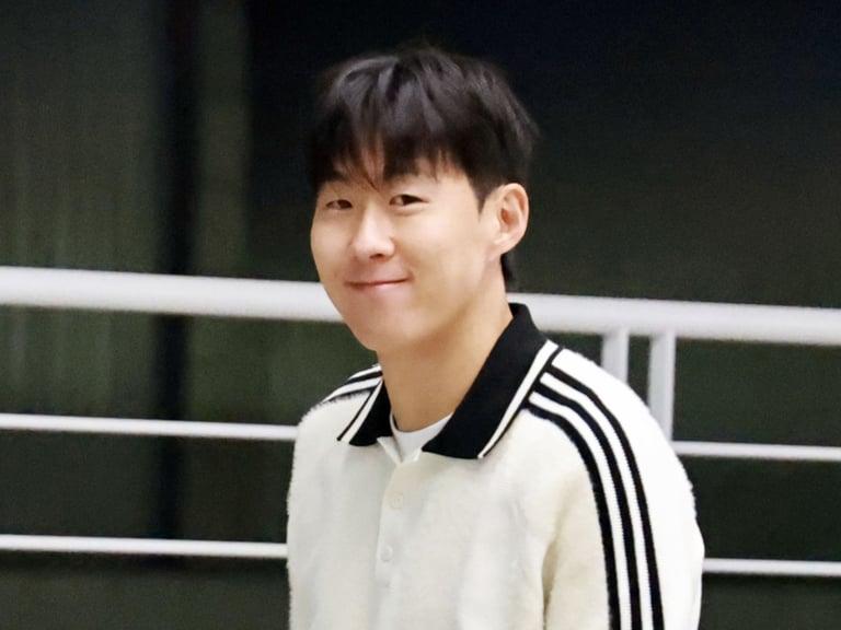 손흥민 '플레이오프 8강전 파이팅!'