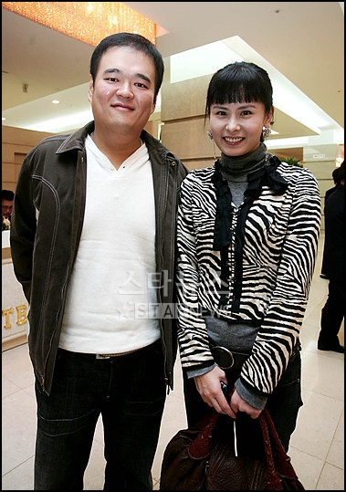 결혼앞둔 최승경 임채옥 커플 ⓒ<박성기 기자 musictok@>