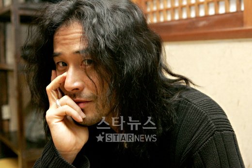영화 '홀리데이' 당시의 최민수. 최민수는 9일 밤 병상에서 기자와 만나 "동정을 사고 싶은 마음은 없다"며 취재 카메라를 거부했다. ⓒ머니투데이 스타뉴스