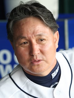 ↑소프트리더십으로 주목받는 김경문 감독