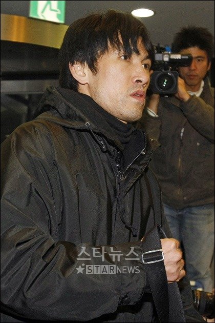 16일 오후 故 박광정의 빈소를 찾은 유오성 ⓒ송희진 기자