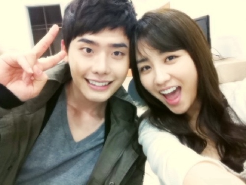 ↑배우 이종석(왼쪽)과 박하선   ⓒ출처=이종석 미투데이