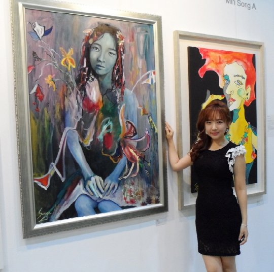 민송아가 살롱앙데팡당전에 출품한 작품