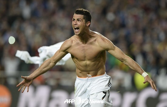 UCL 한 시즌 최다골 신기록(17골)을 세운 크리스티아누 호날두. /사진=AFPBBNews