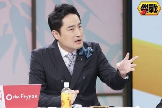 '썰전'의 강용석 / 사진제공=JTBC