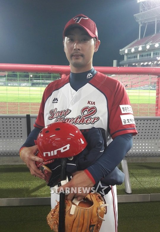 대타 투런 홈런을 폭발시킨 서동욱. /사진=김동영 기자