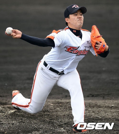 이번 시범경기에서 호투를 펼치고 있는 서균.