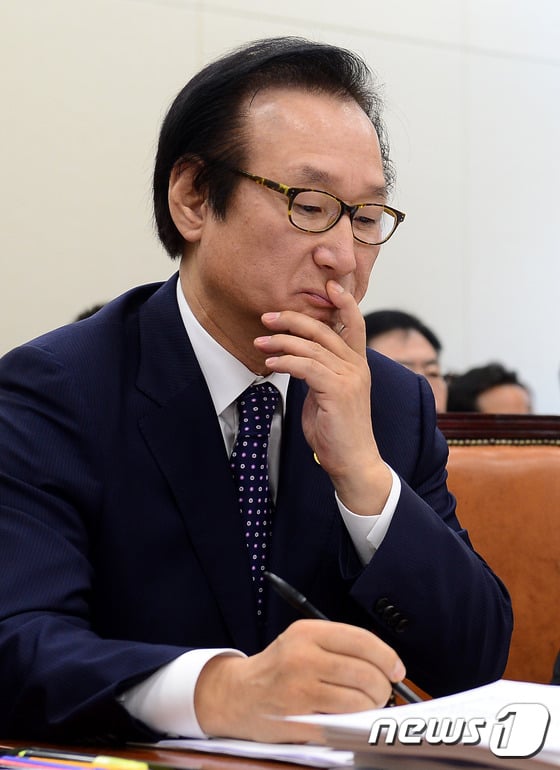 허원제 청와대 정무수석 /사진=뉴스1