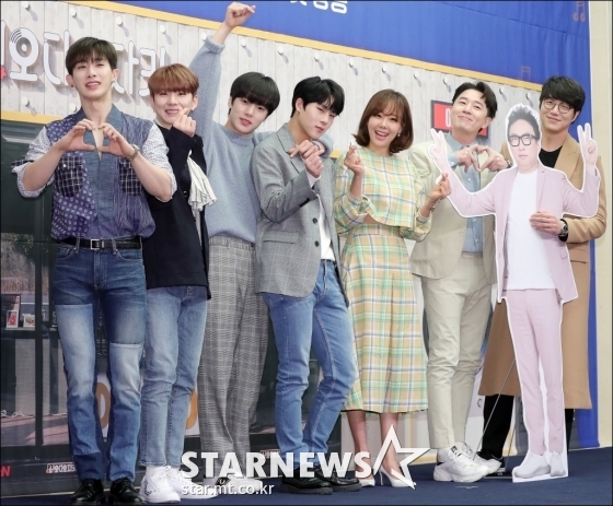 그룹 몬스타엑스 기현, 원호, 민혁, 주헌, 소유진, 붐, 성시경 /사진=김창현 기자
