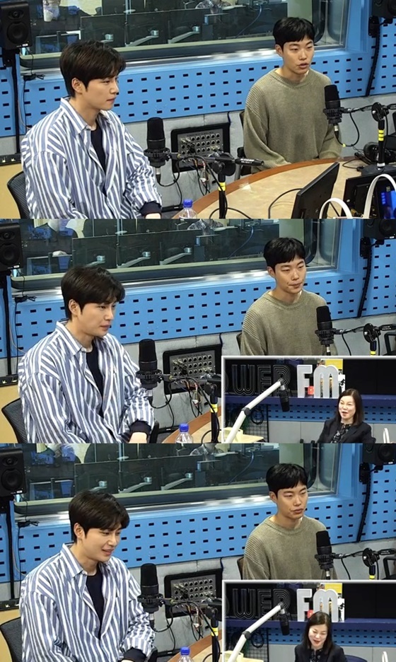 '최화정의 파워타임'에 출연한 류준열과 김재영./사진=SBS 파워FM '최화정의 파워타임'