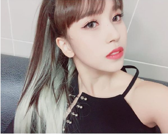 미나./사진=트와이스 공식 인스타그램