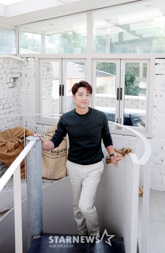 배우 지진희/사진=김창현 기자