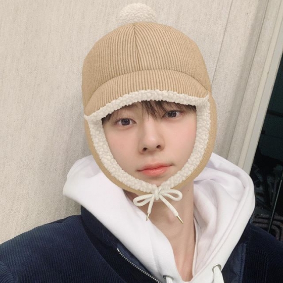/사진=황민현 인스타그램