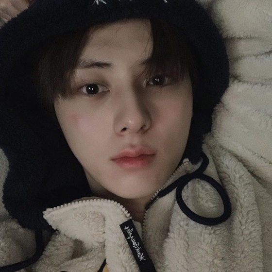 /사진=그룹 뉴이스트 민현 SNS