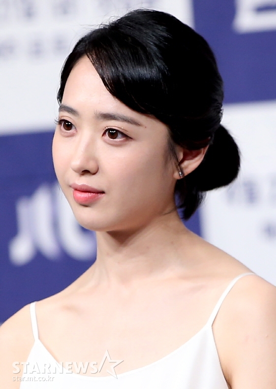 김민정이 '타짜3' 하차와 관련한 소송에서 승소했다./사진=머니투데이 스타뉴스