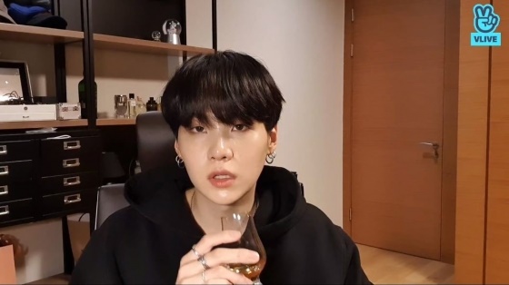 /사진= 브이라이브 캡처