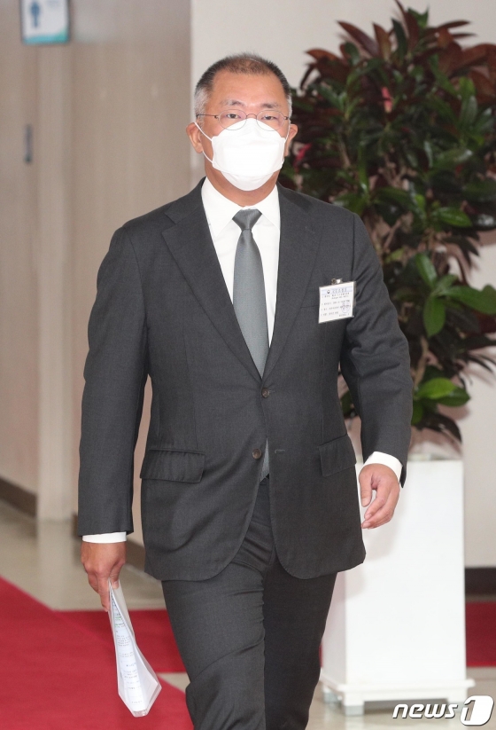 최근 수소경제위원회 참석한 정의선 회장