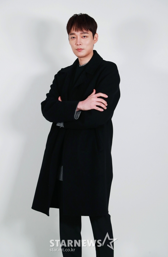 배우 전승빈이 혼인신고를 한 심은진 그리고 전 아내의 이혼과 관련한 의혹에 대해 해명했다./사진=이동훈 기자 photoguy@