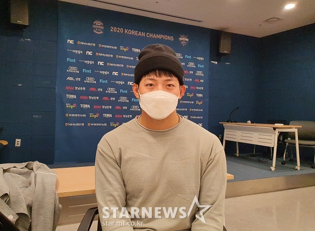 올 시즌 NC의 '깐부' 자리를 예약한 오영수. /사진=스타뉴스 양정웅 기자