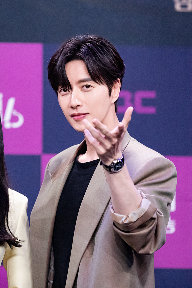 박해진 /사진제공=마운틴무브먼트