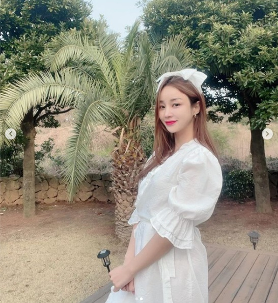 /사진=윤진이 인스타그램