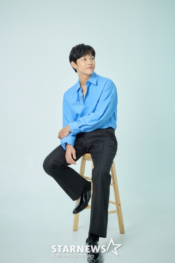 영화 '1947 보스톤'(감독 강제규)의 배우 임시완이 21일 진행된 라운드 인터뷰를 위해 포즈를 취하고 있다. /사진제공=롯데엔터테인먼트 2023.09.21