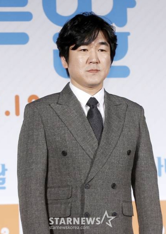 배우 윤제문/사진=김휘선 기자 hwijpg@