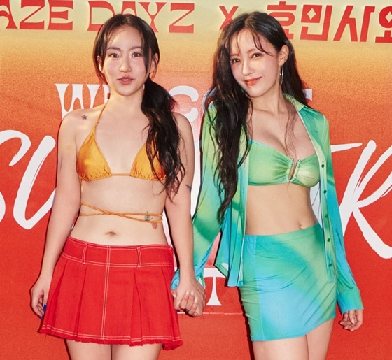 왼쪽부터 조현아, 효민 /사진=조현아 인스타그램