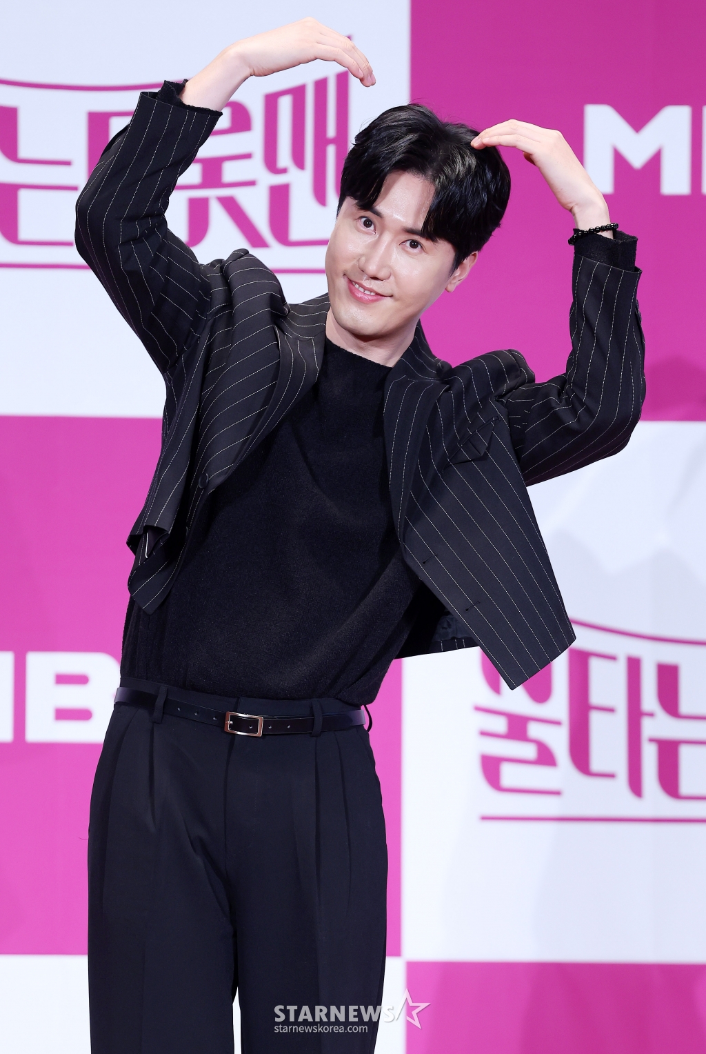 가수 신성 /사진=스타뉴스