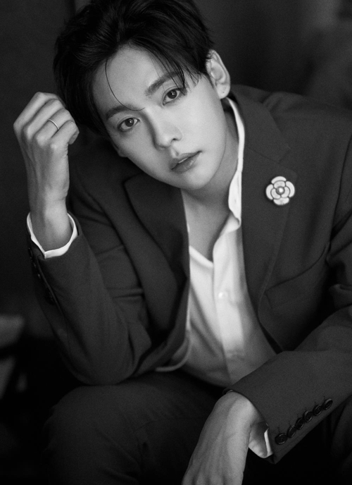 위너 김진우