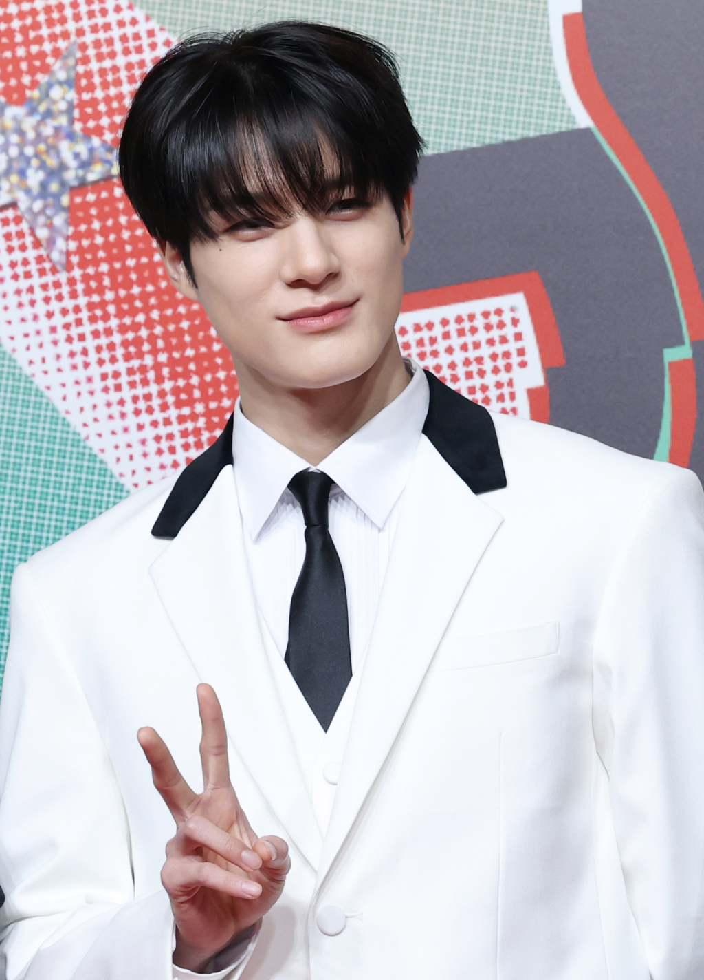 (인천=뉴스1) 권현진 기자 = NCT 드림 제노가 크리스마스인 25일 인천 인스파이어 아레나에서 열린 ‘2024 SBS 가요대전’(이하 ‘가요대전’) 레드카펫 행사에 참석해 포즈를 취하고 있다. 2024.12.25/뉴스1 Copyright © 뉴스1. All rights reserved. 무단 전재 및 재배포, AI학습 이용 금지. /사진=(인천=뉴스1) 권현진 기자