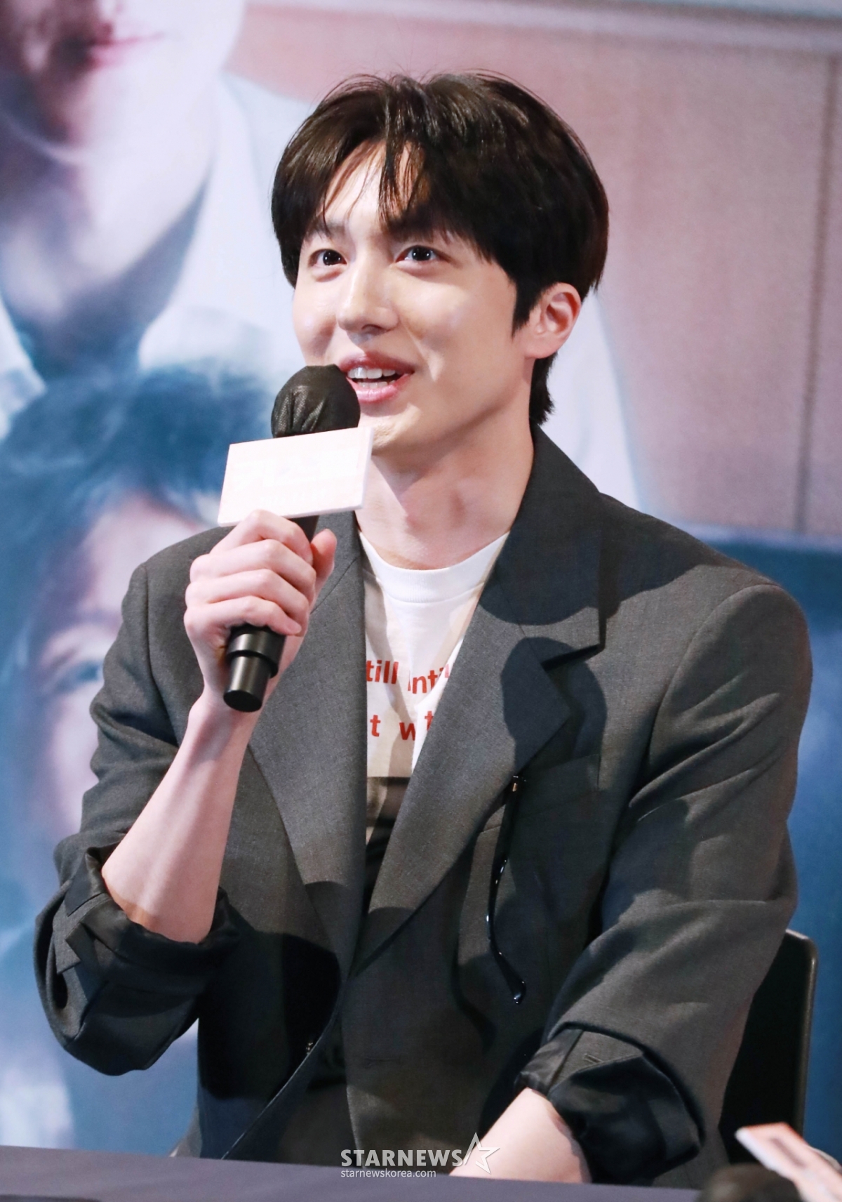 배우 강찬희가 1일 오후 서울 CGV용산아이파크몰에서 진행된 영화 '귀신들'(감독 황승재) 언론배급시사회 및 기자간담회에 참석해 질문에 답하고 있다. /2025.04.01 /사진=이동훈 photoguy@